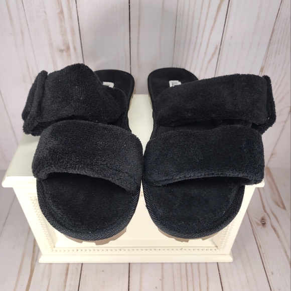 Olivia Miller "Amantea" Fuzzy Slide Flat Sandals - Picture 3 of 7